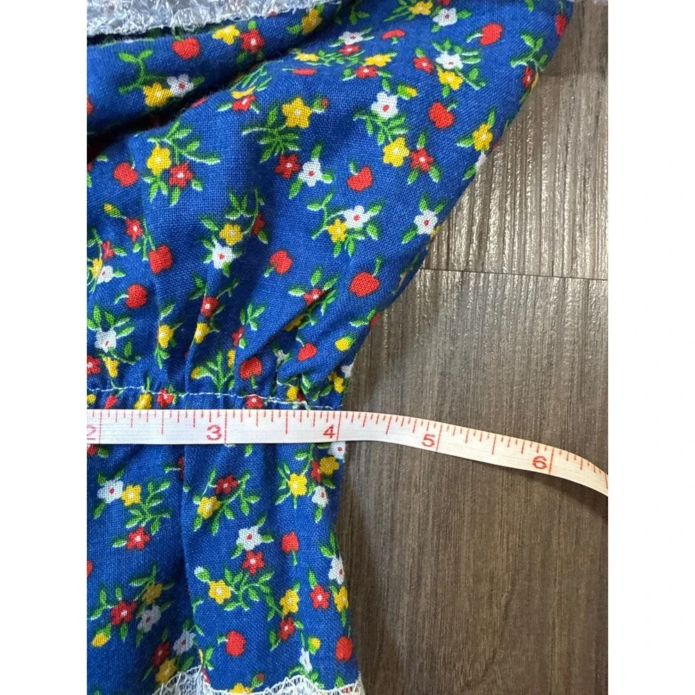 Unbranded handmade vintage